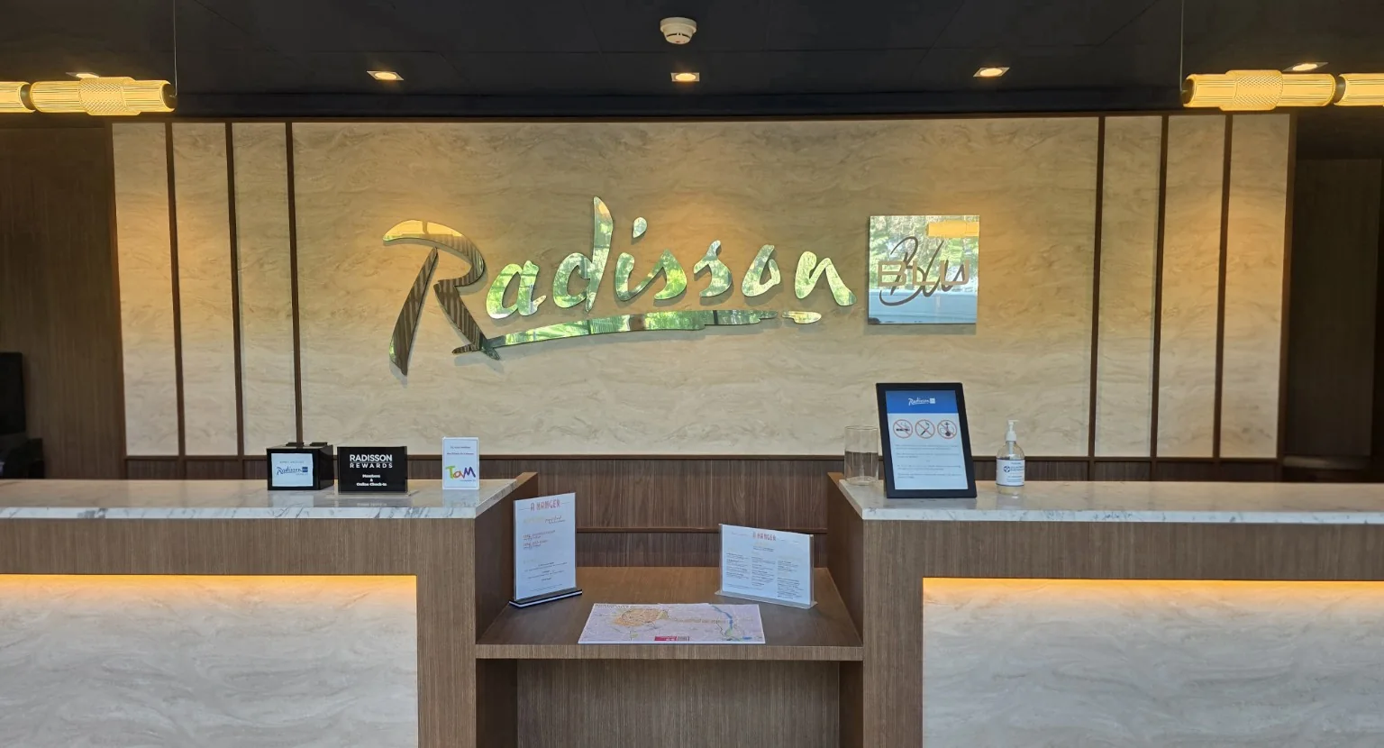 Enseigne Radisson Blu