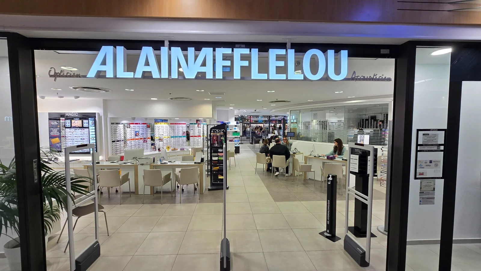 Enseigne Alain Afflelou