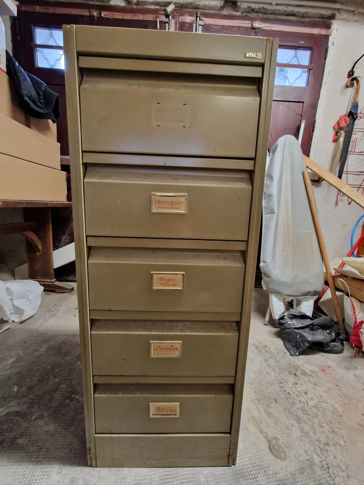 Rénovation mobilier avant