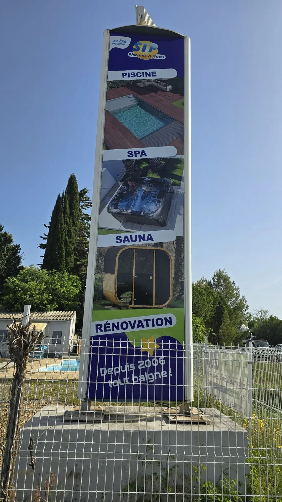 Totem publicitaire