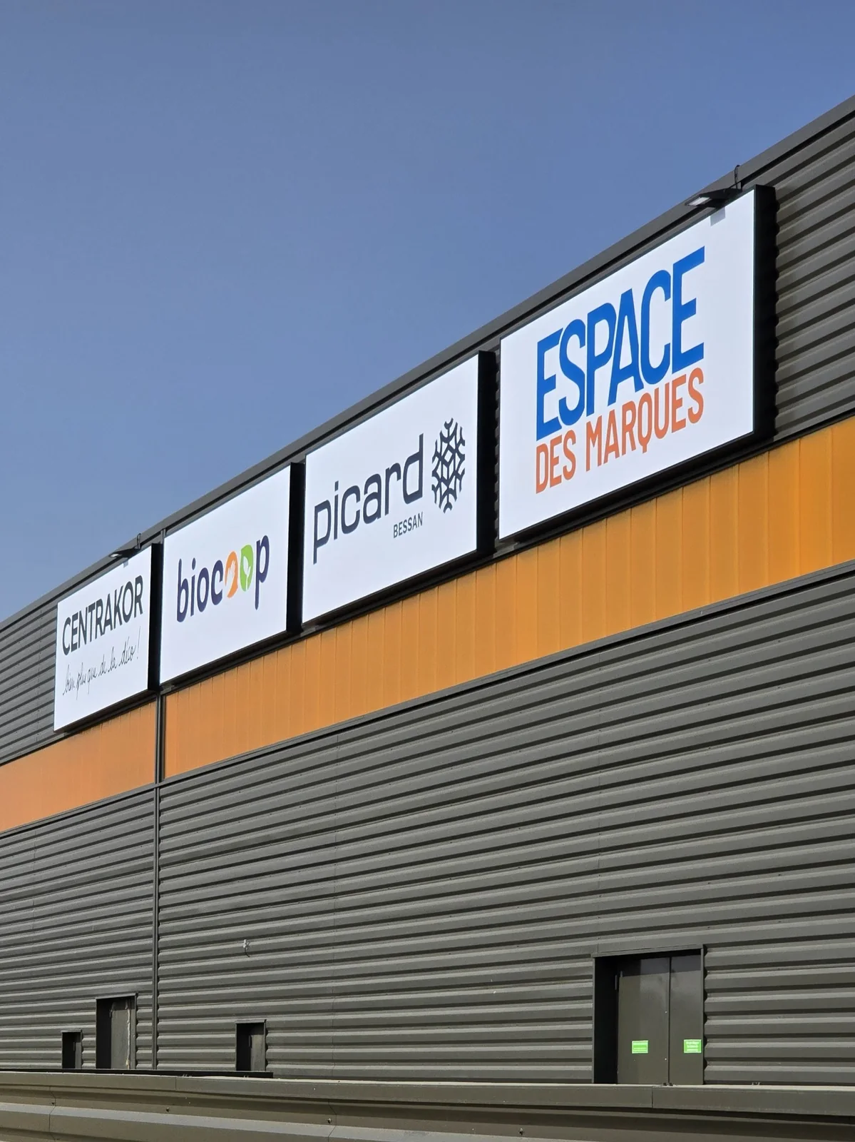Enseigne toile jonc cousu