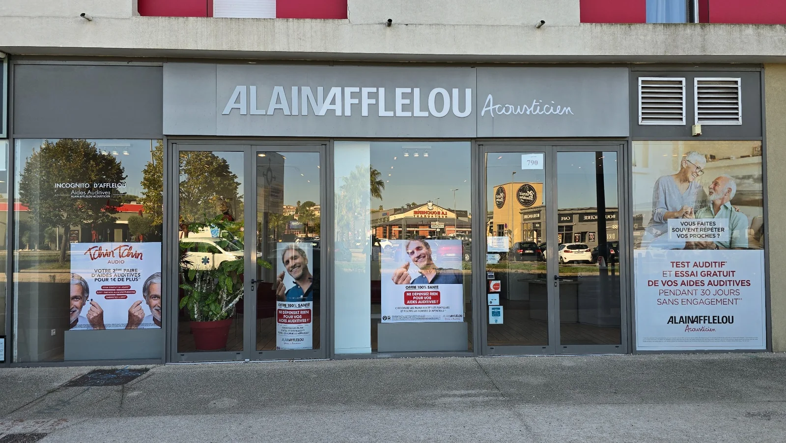 Enseigne Afflelou avant