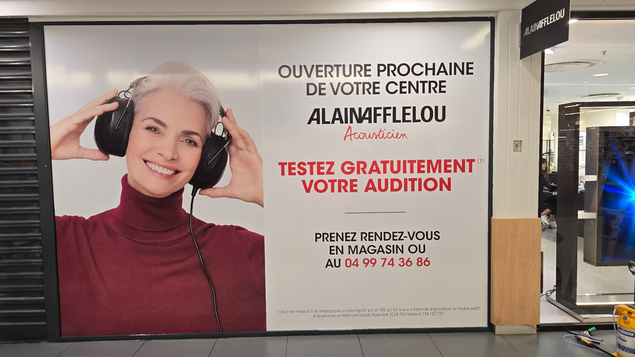 Vitrophanie grand format Alain Afflelou